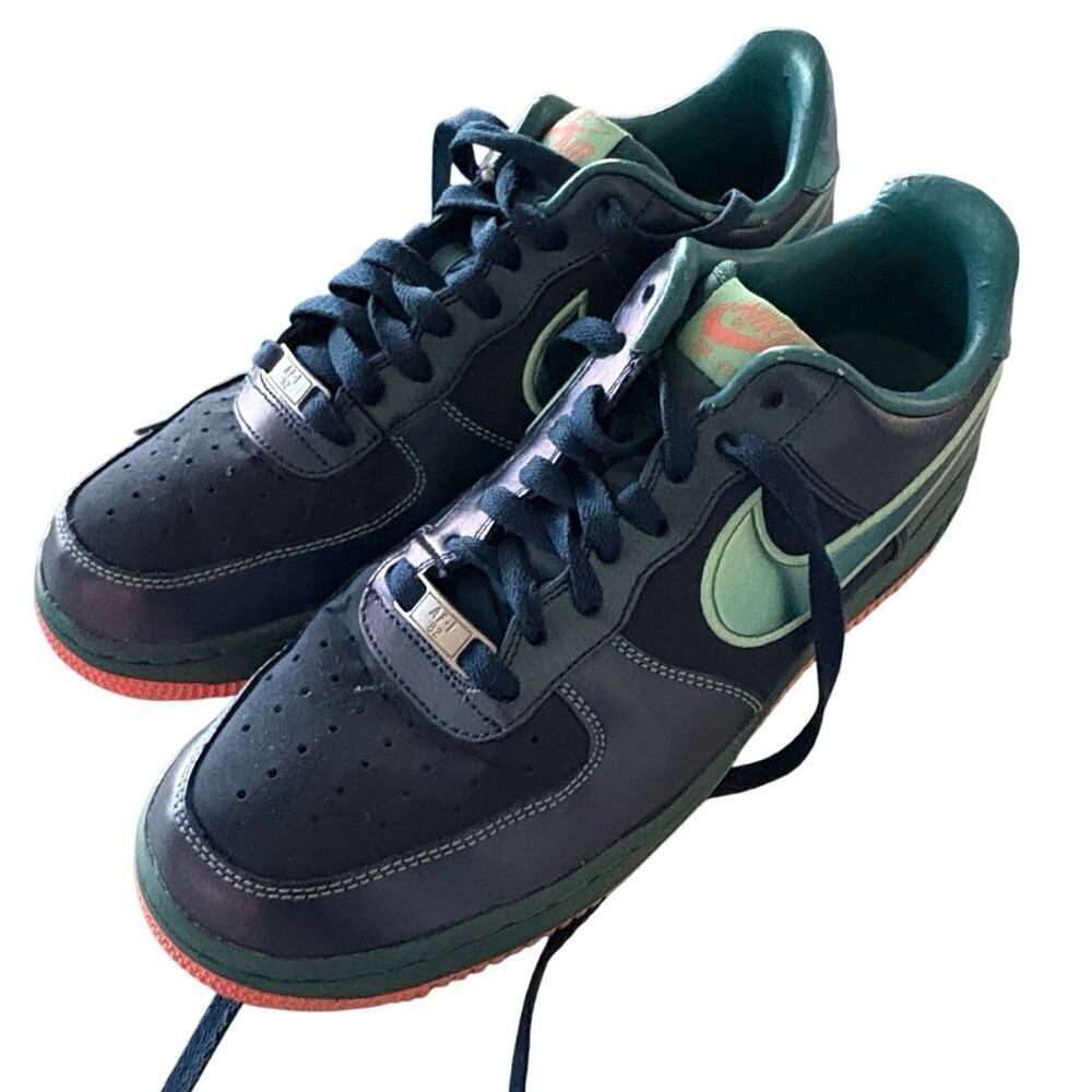 Nike Air Force 1 Low Brave Blue Green Glow Size 8 Sneakers 488298-420